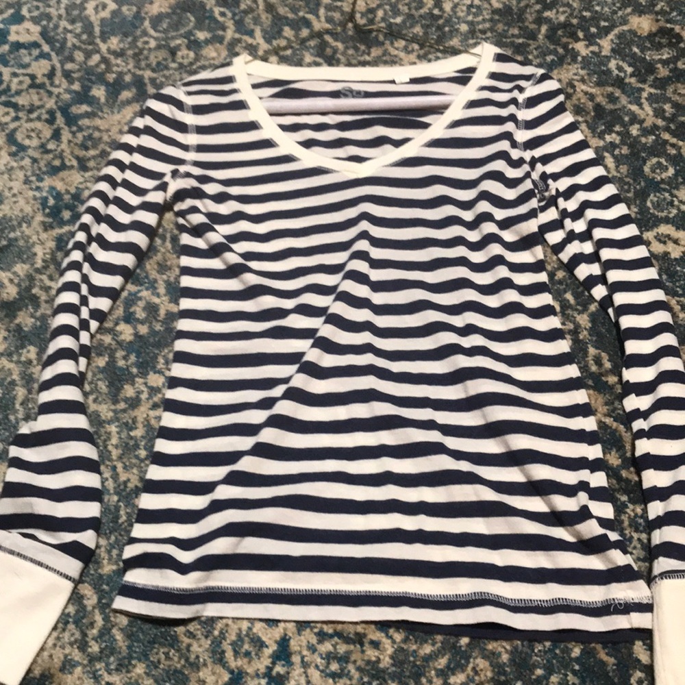 Striped navy long sleeve tee
